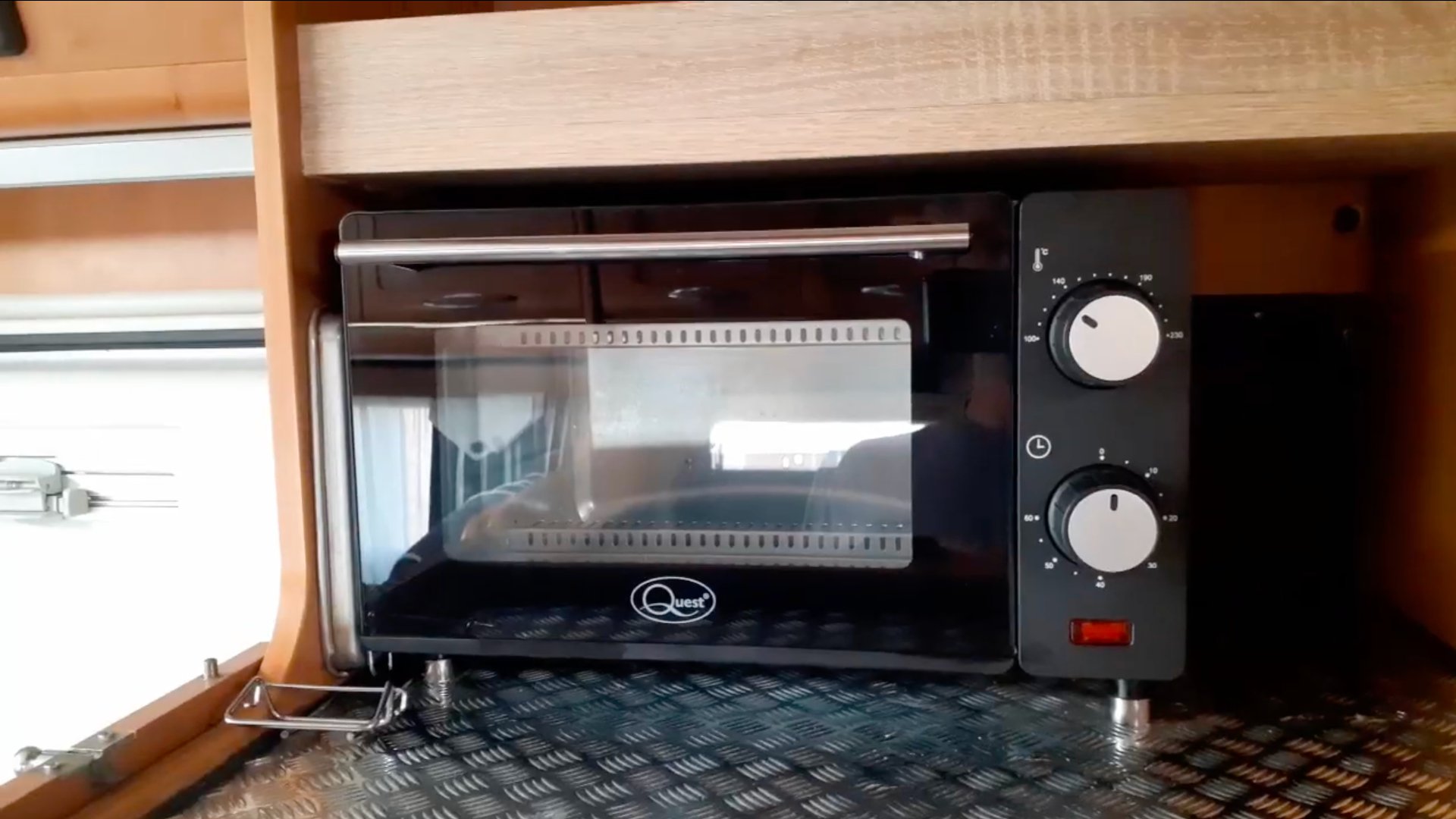 Electric toaster oven in motorhome